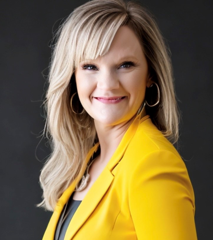 Headshot of Jennifer Holley, PA-C